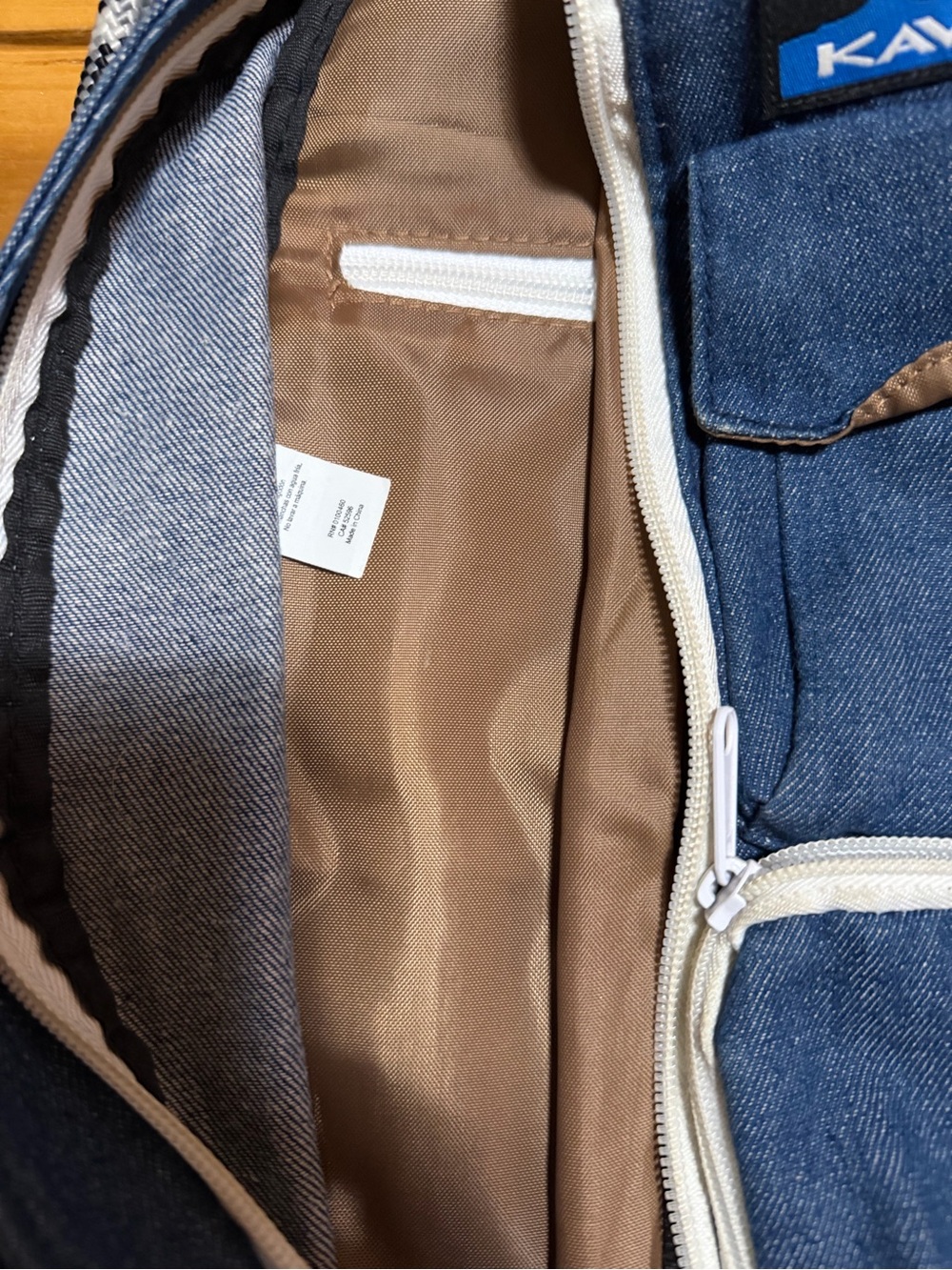 KAVU Women’s Blue Jean Sling Jacket - Picture 2 of 4